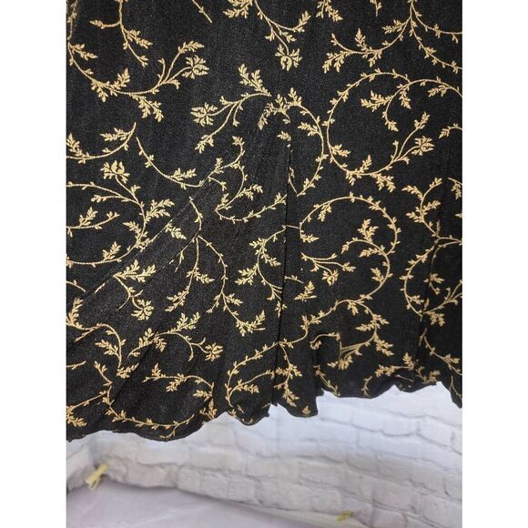 Briggs New York Womens Size 1X Black/Beige Floral Stretch Flare Skirt - Picture 5 of 6